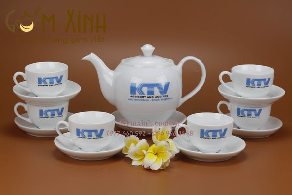 Ấm chén in logo thường hiệu - quà tặng gốm sứ Bát Tràng đẹp rẻ sang