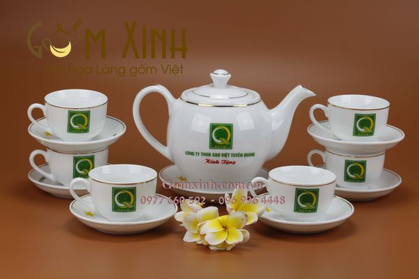 Địa chỉ in logo lên bộ ấm chén Bát Tràng uy tín nhất tại Hà Nội