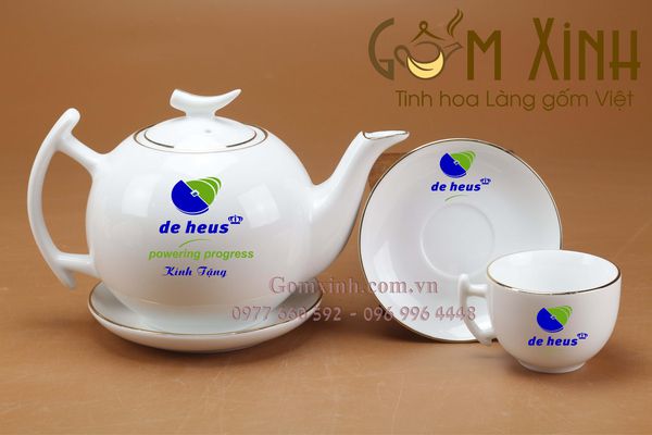 Tổng hợp BST quà tặng in logo cực đẹp & ấn tượng nên mua ngay