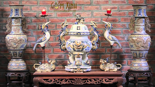 Bộ đỉnh thờ - top 12 mẫu đồ thờ Bát Tràng không thể thiếu trên ban thờ