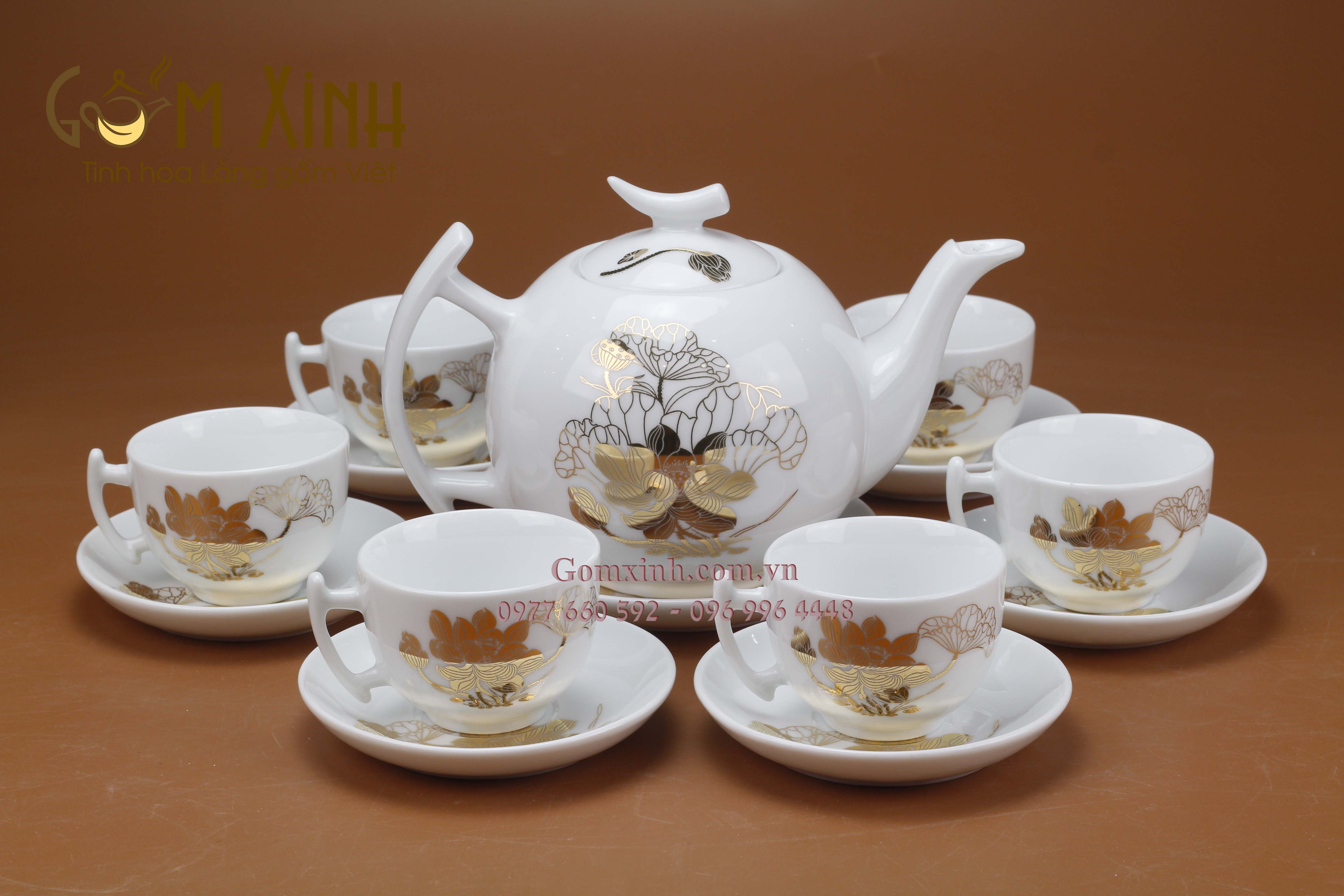 Bộ trà sứ Bưởi cành sen khóm vàng kim
