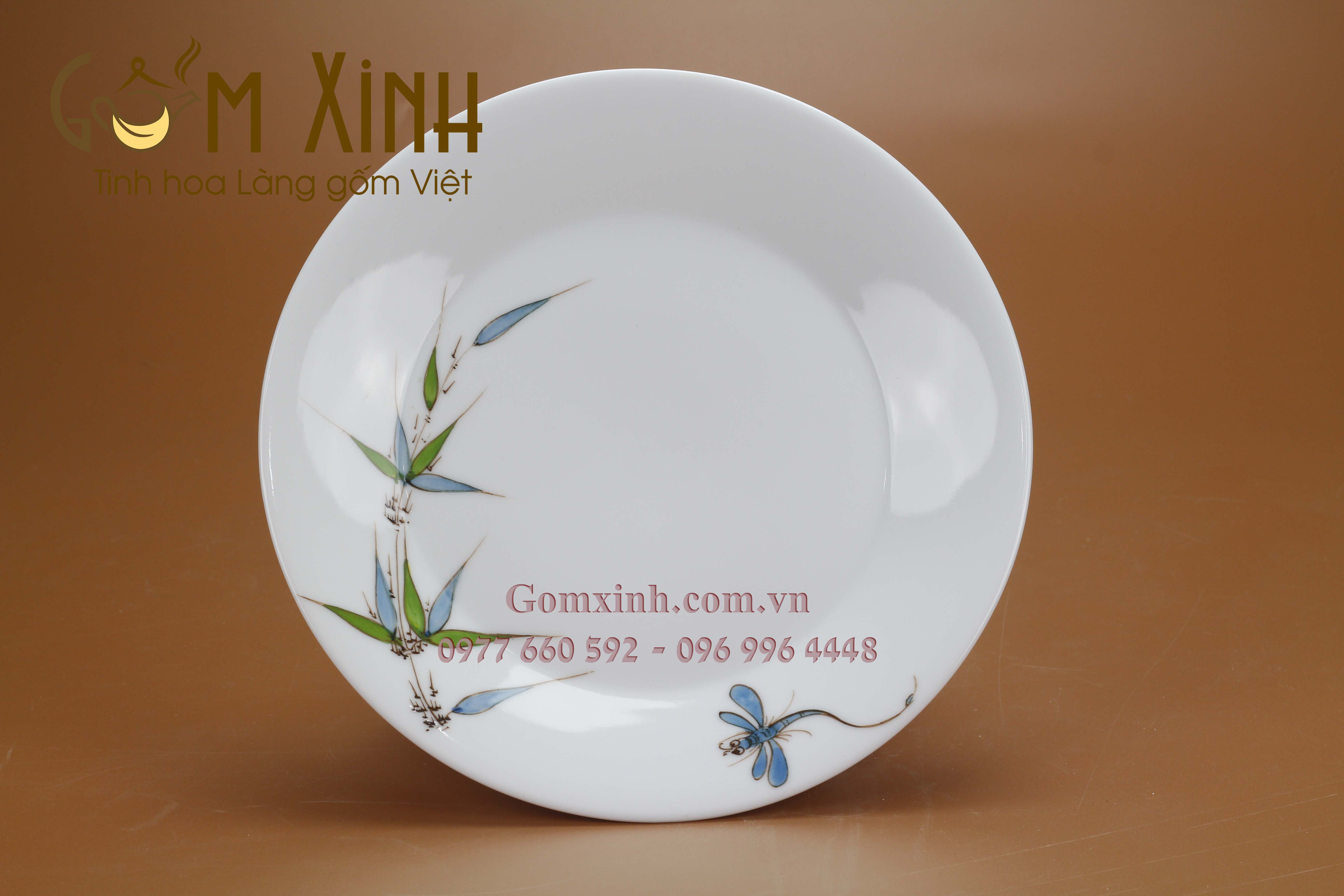 Đĩa tròn Ø 18 men trắng vẽ thanh trúc