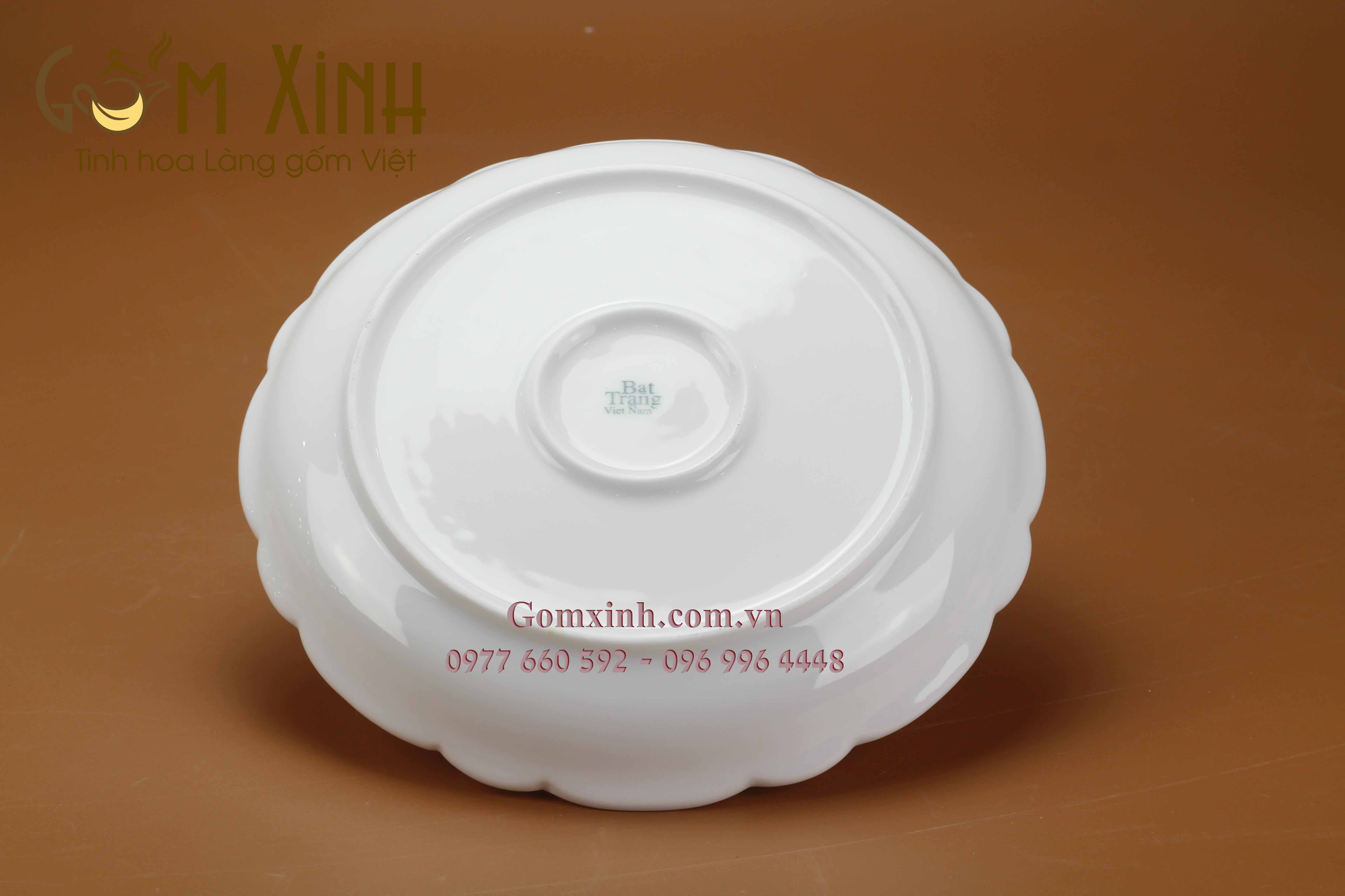 Bộ trà dáng chuông kèm khay viền vàng kim