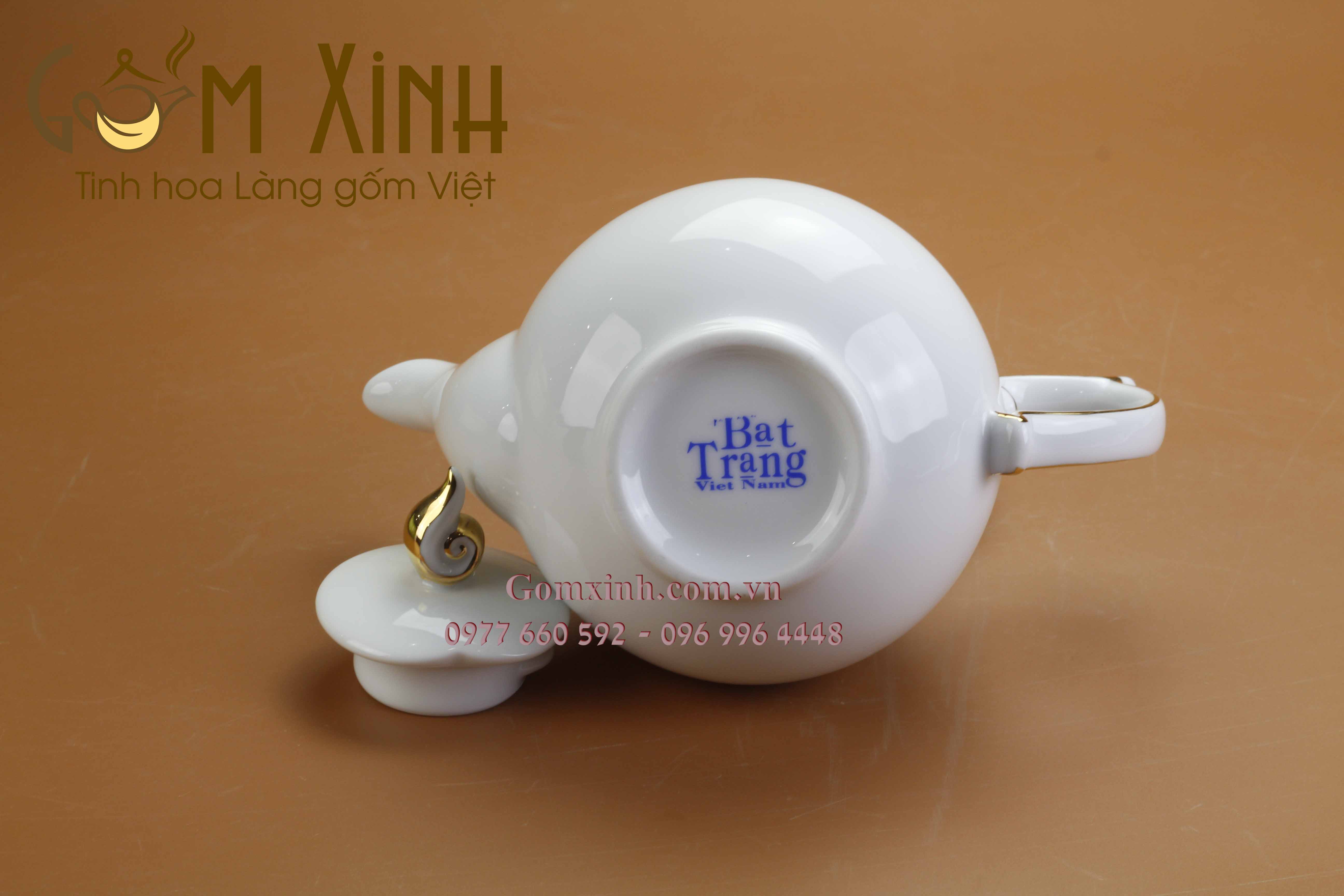 Bộ trà Mẫu Đơn cỡ S2 vàng kim