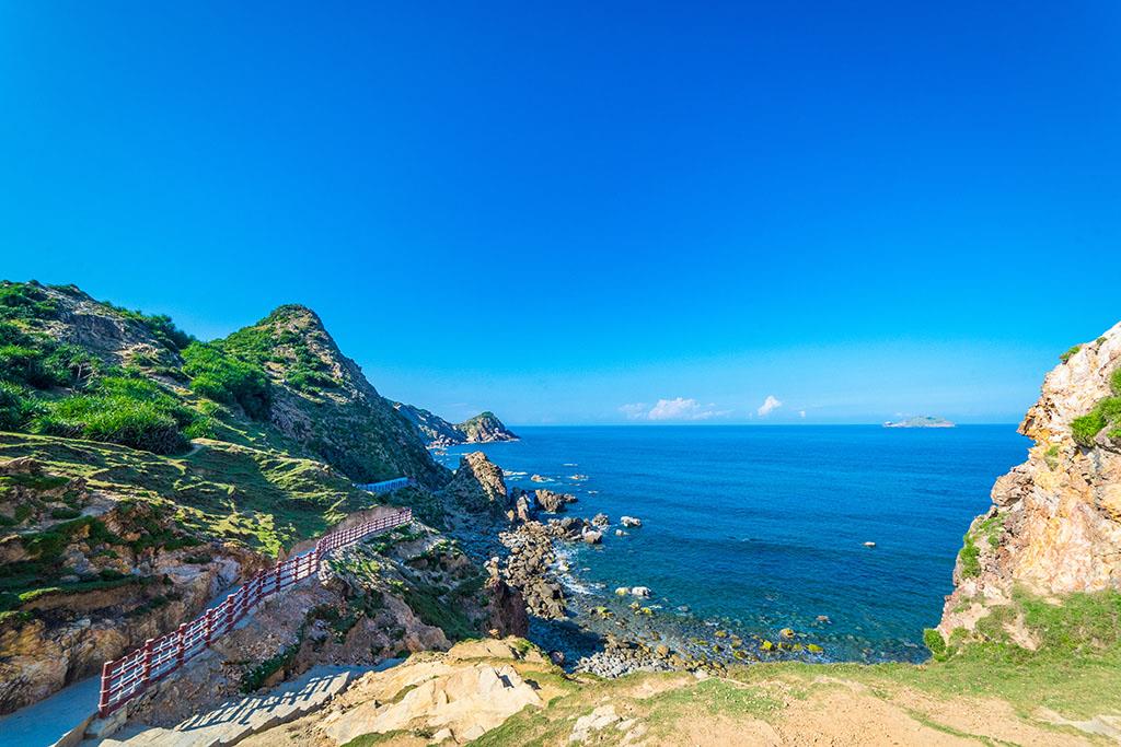 Những cung đường ven biển Nam Trung Bộ
