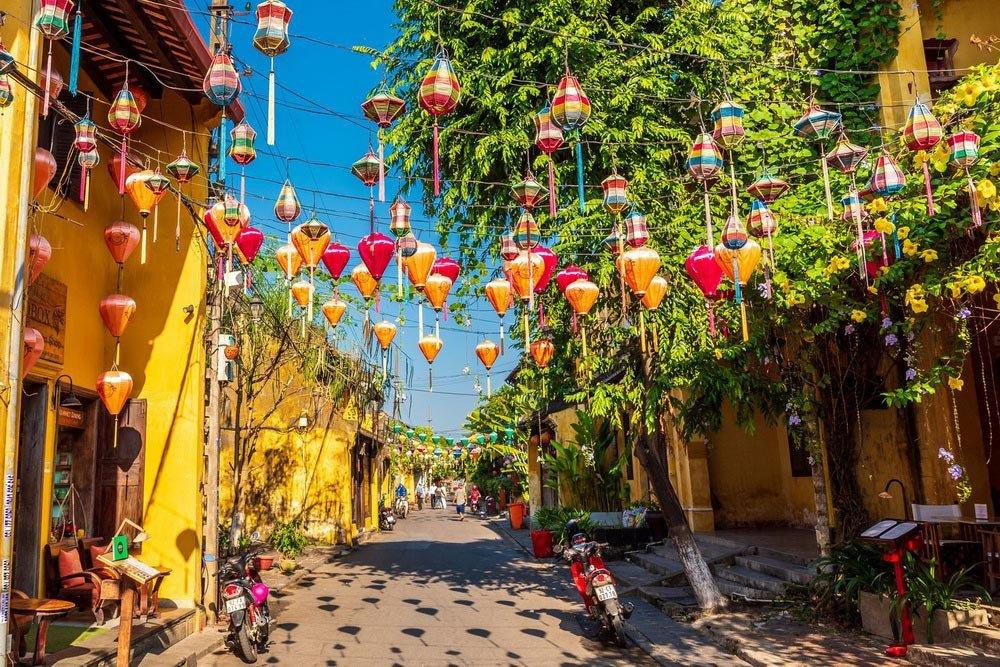 Hội An quyến rũ dưới ánh đèn lồng