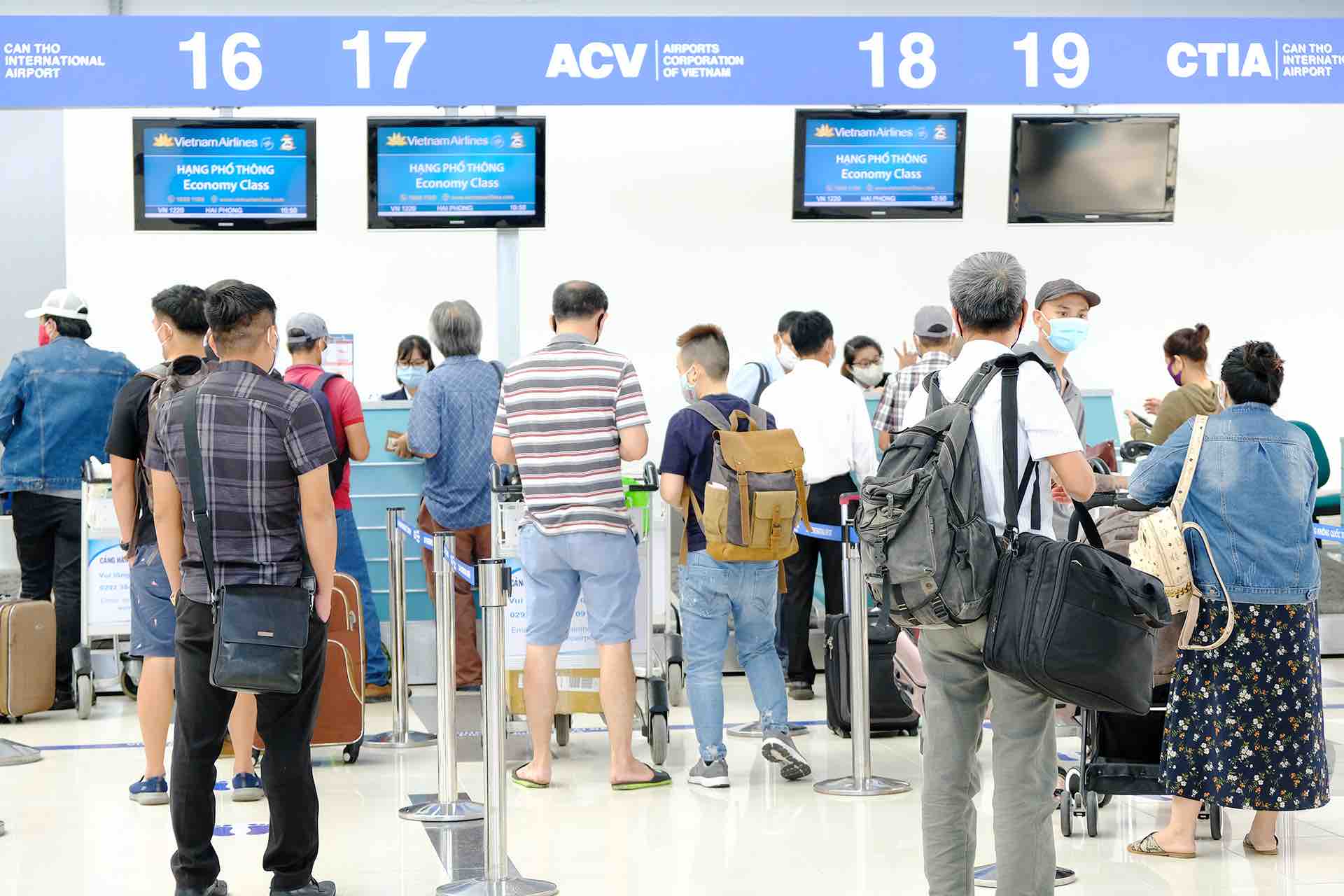 VNA triển khai dịch vụ làm thủ tục trực tuyến tại sân bay Cát Bi (Hải Phòng)