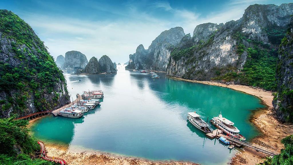 Ngắm vịnh Hạ Long và các di sản đẹp của Đông Nam Á