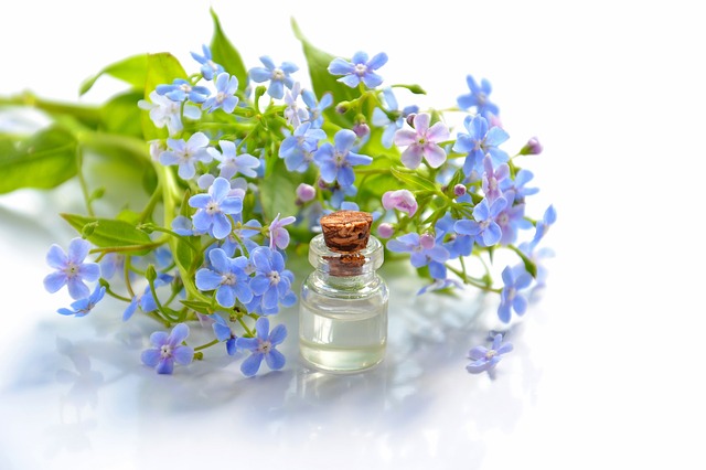Có nên dùng dược mỹ phẩm hay không