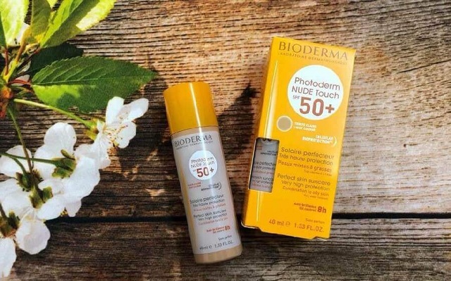 Kem chống nắng Bioderma Photoderm Nude Touch 50+