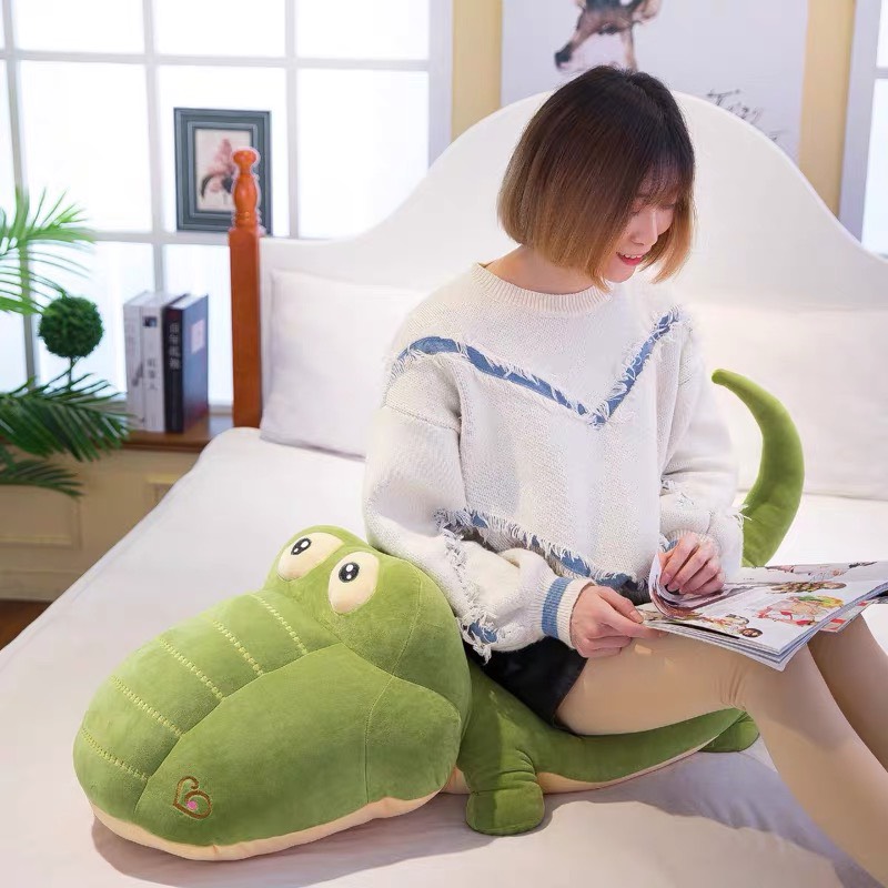 Cá sấu nhồi bông nhung xanh mềm mại