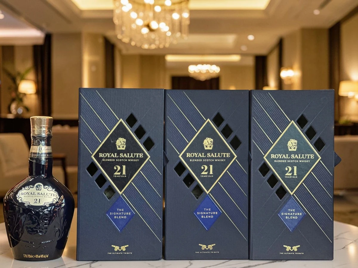 3 hộp rượu chivas 21 năm 700ml chính hãng
