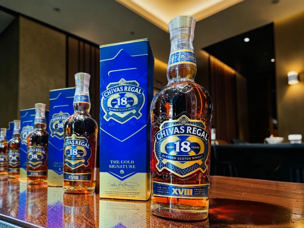 Rượu Chivas 18 Năm Mẫu Mới