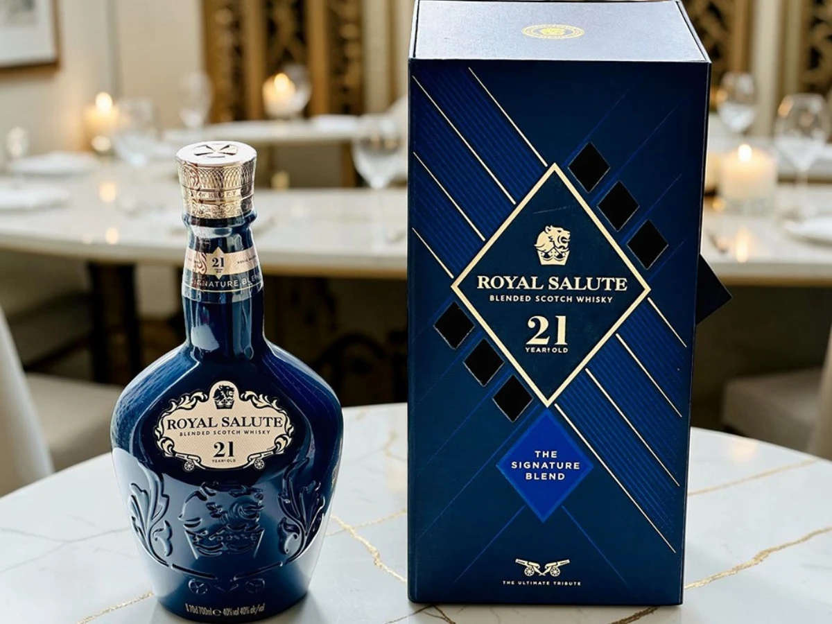 Chivas 21 năm phù hợp với nhiều mục đích quà tặng, thưởng thức