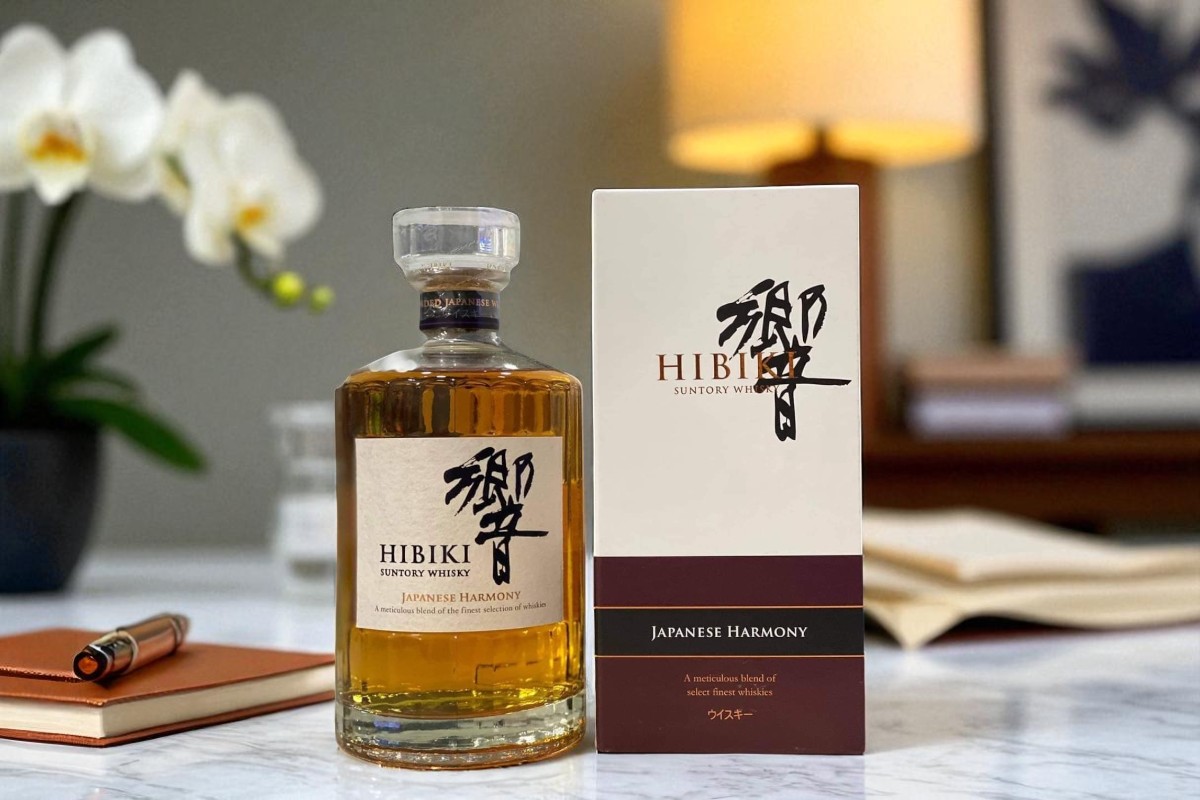 quà tặng sếp nam rượu hibiki harmony