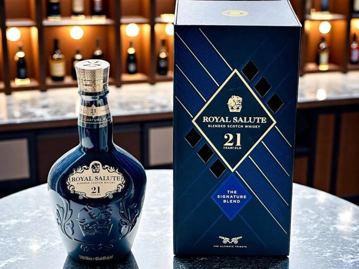 Rượu Chivas 21 năm 700ml chính hãng