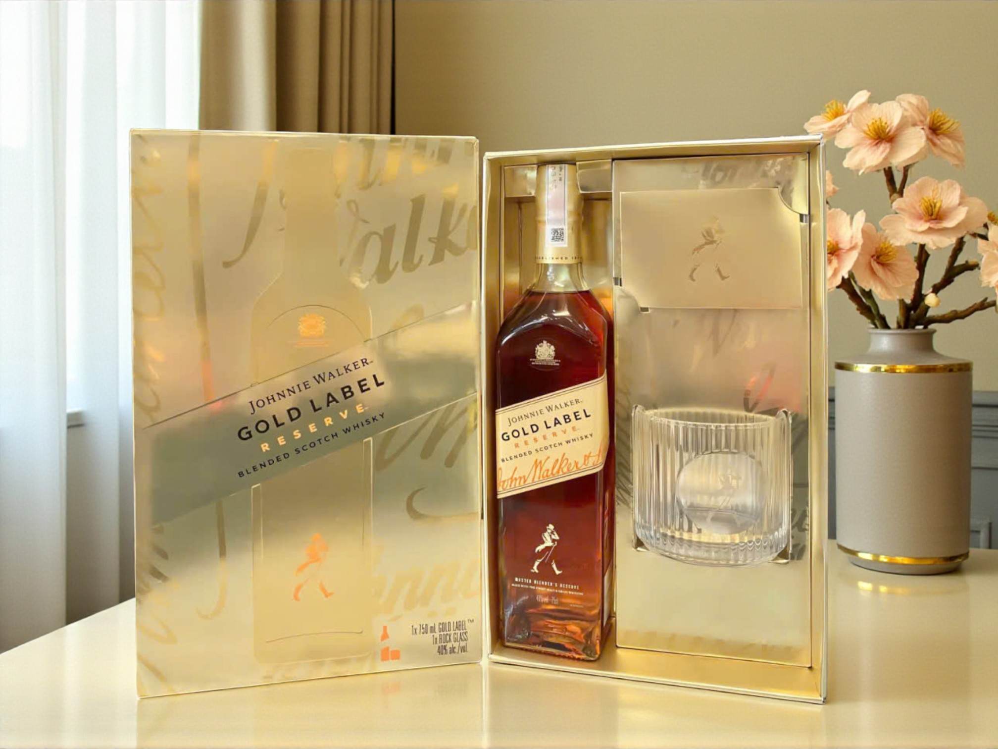 Hộp rượu Johnnie Walker Gold Label Reserve hộp quà Tết 2026 sang trọng