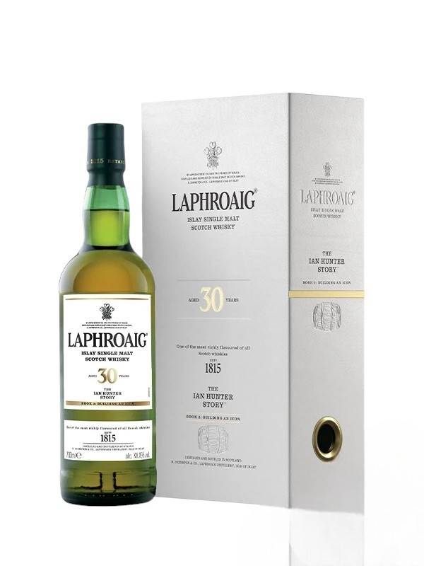 Rượu Laphroaig 30 Years Old Ian Hunter Story Book 2