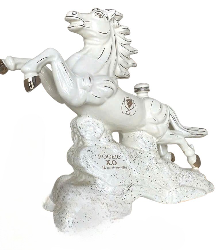 Rượu Linh Vật Ngựa Rogers XO Brandy 4 Lít Màu Trắng 2026