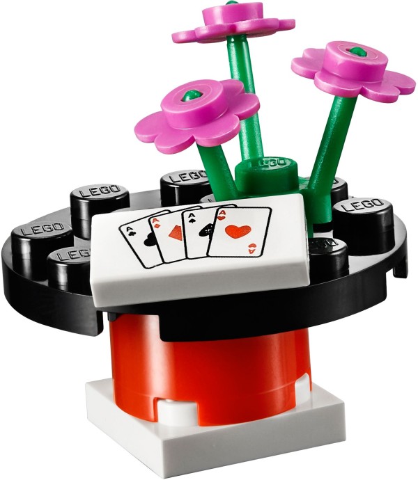 41001 LEGO® Friends Mia's Magic Tricks