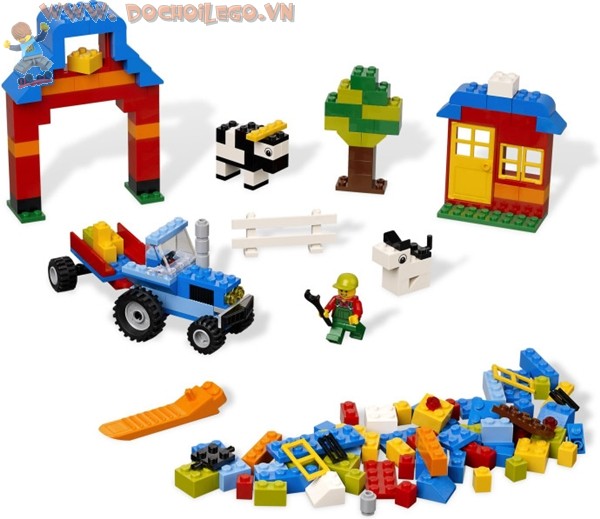 4626 LEGO® Farm Brick Box