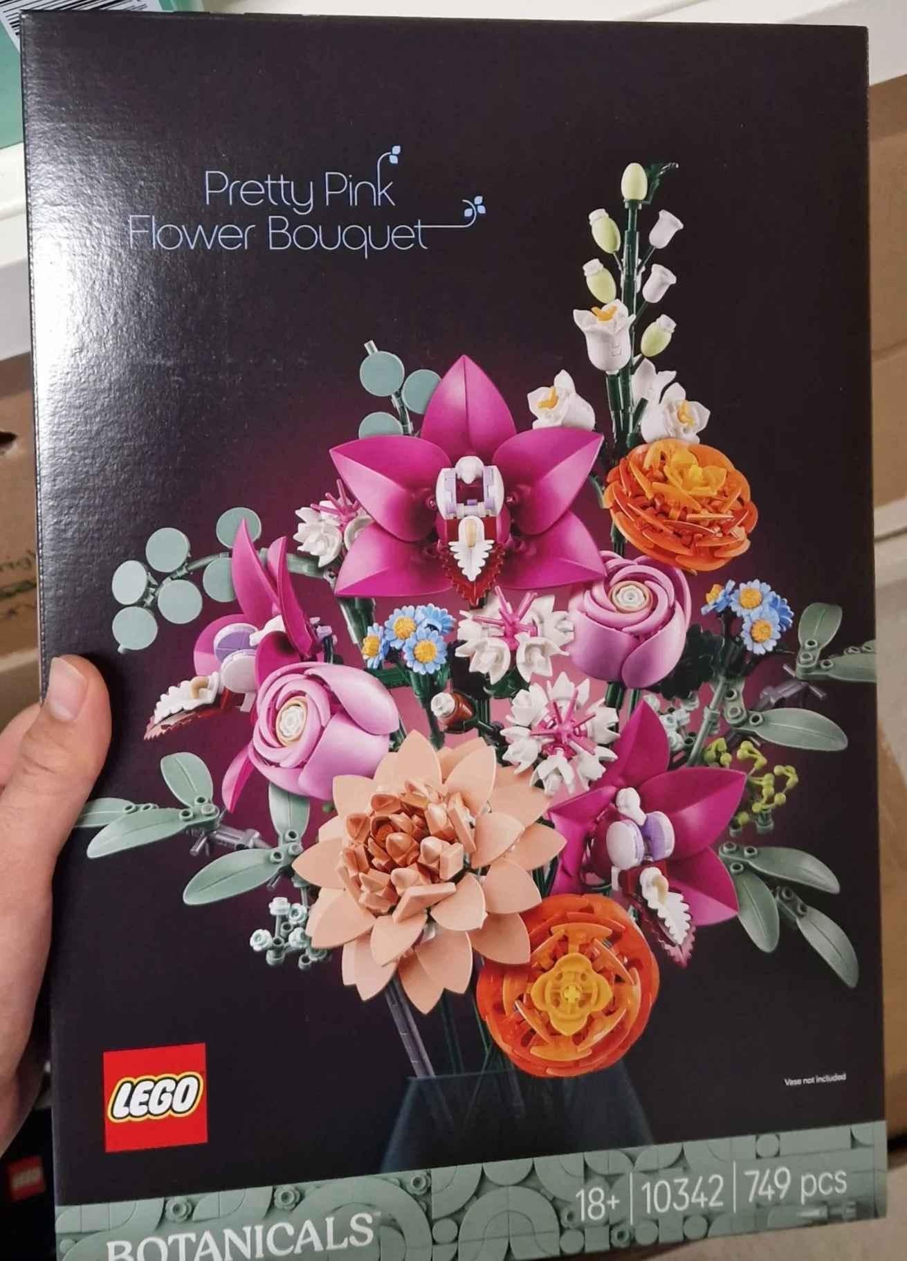 10342 Botanicals LEGO® Pretty Pink Flower Bouquet - Bó hoa hồng xinh xắn