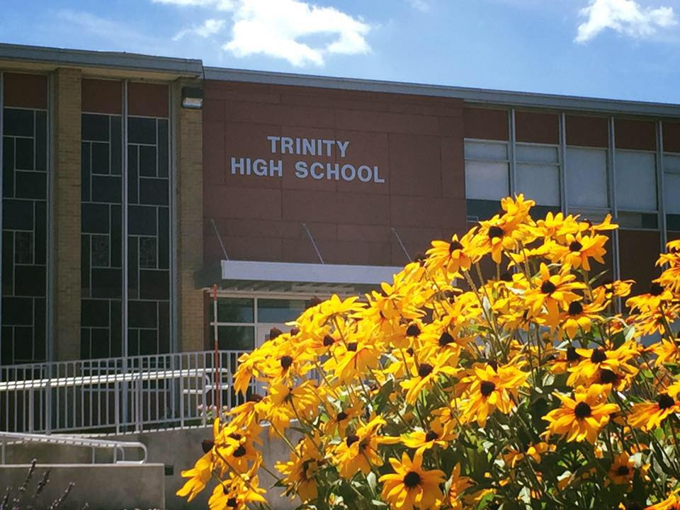 TRINITY HIGH SCHOOL – HỌC BỔNG LÊN TỚI $8000