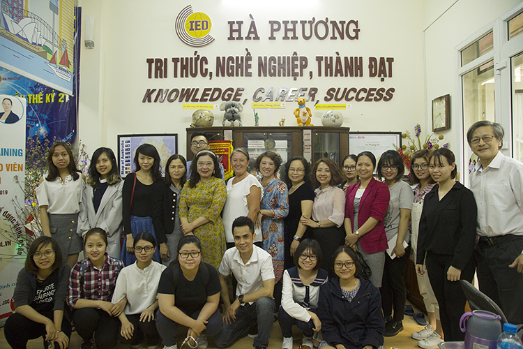 Tập huấn giáo viên PTE Academic tại Trung tâm IED English Hà Phương IED