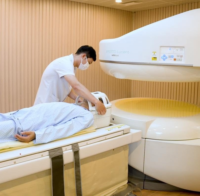 Hệ thống chụp Cộng hưởng từ MRI tại phòng khám đa khoa 103 mỹ đức