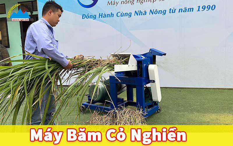 máy băm nghiền cỏ