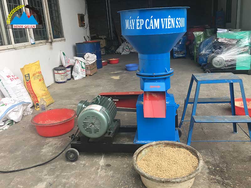 máy ép cám viên công suất lớn