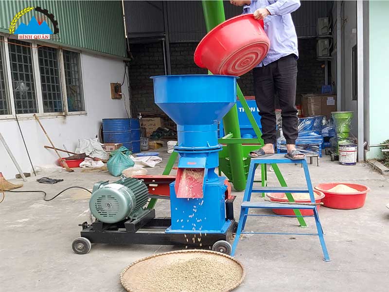 máy ép cám viên công suất lớn