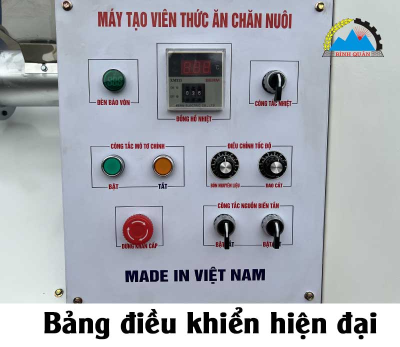 máy làm cám cá nổi