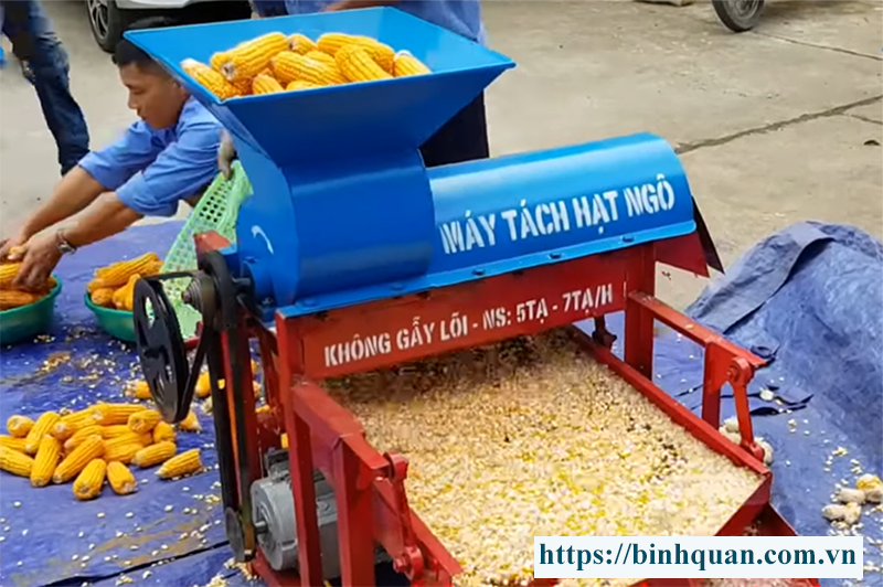 Máy tách hạt ngô sàng rung