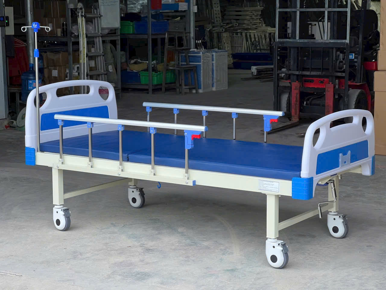 giường bệnh nhân 1 tay quay Humed HM-C1