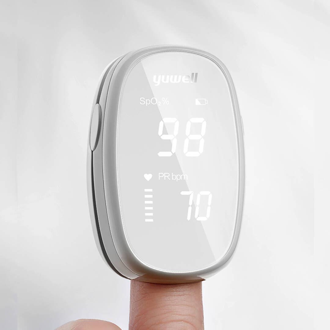 Máy đo nồng độ oxy kẹp ngón tay Yuwell YX102