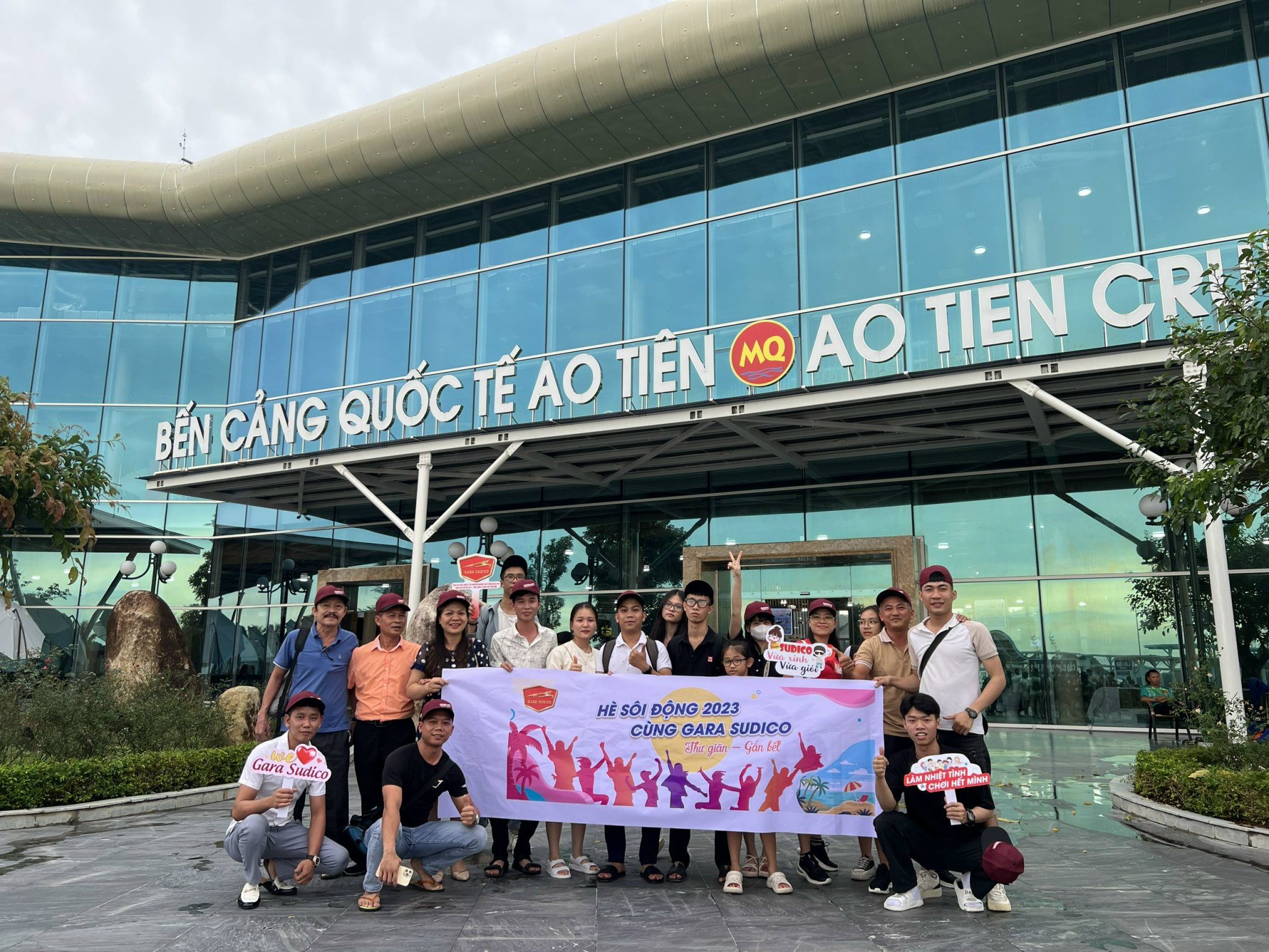 Tour VÂN ĐỒN Giá Rẻ Review Kinh Nghiệm Du Lịch 2025 - Tour.Pro.Vn