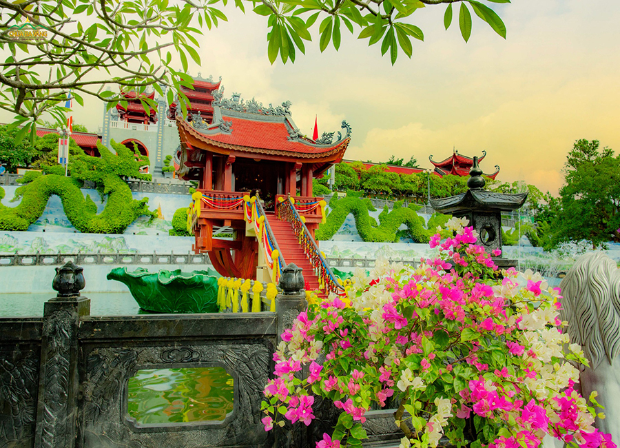 Kinh Nghiệm Đi Chùa Bà Tây Ninh: Hành Trình Tâm Linh Không Thể Bỏ Qua