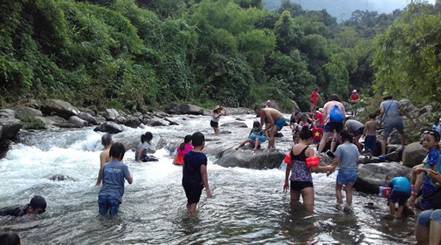 khu du lịch suối kẹm thái nguyên