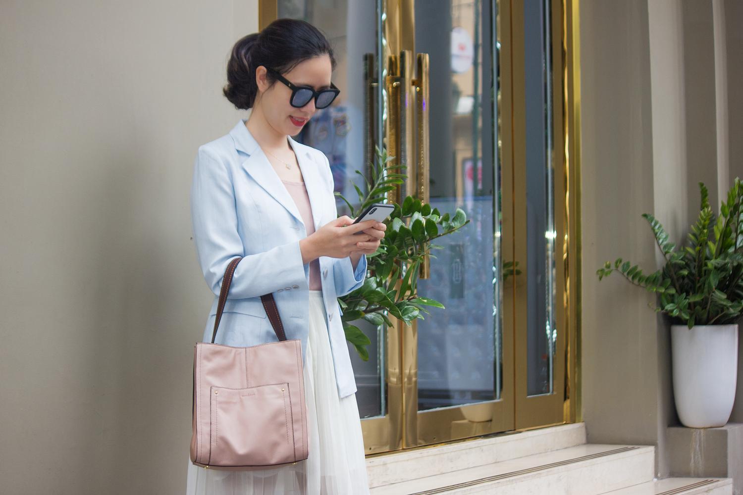 Cùng Chị em công sở đi tìm chiếc túi Tote