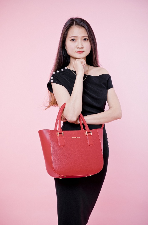 Túi nữ mầu đỏ 