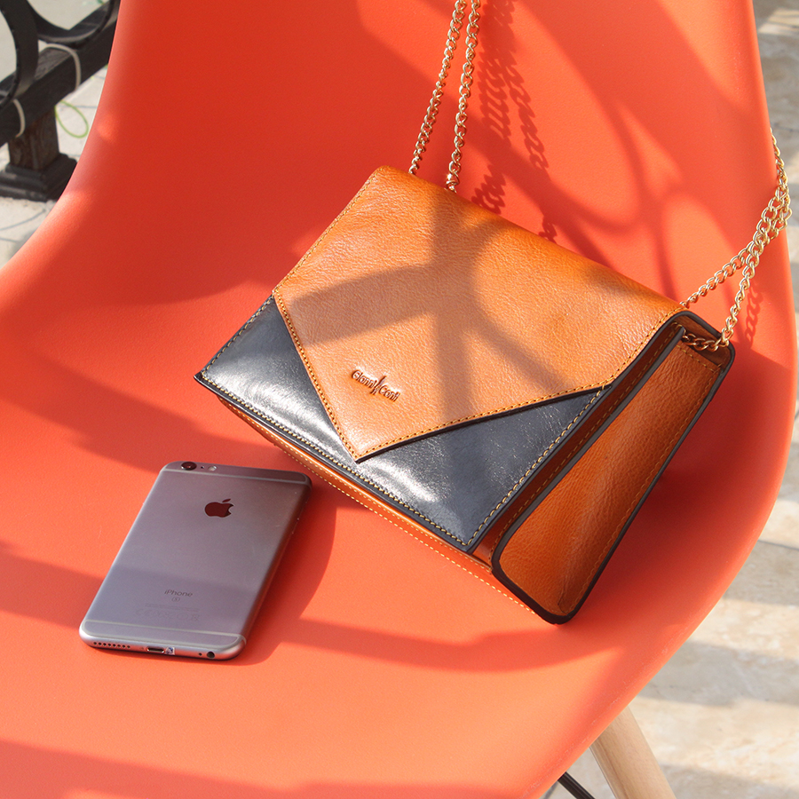 Túi đeo chéo nữ