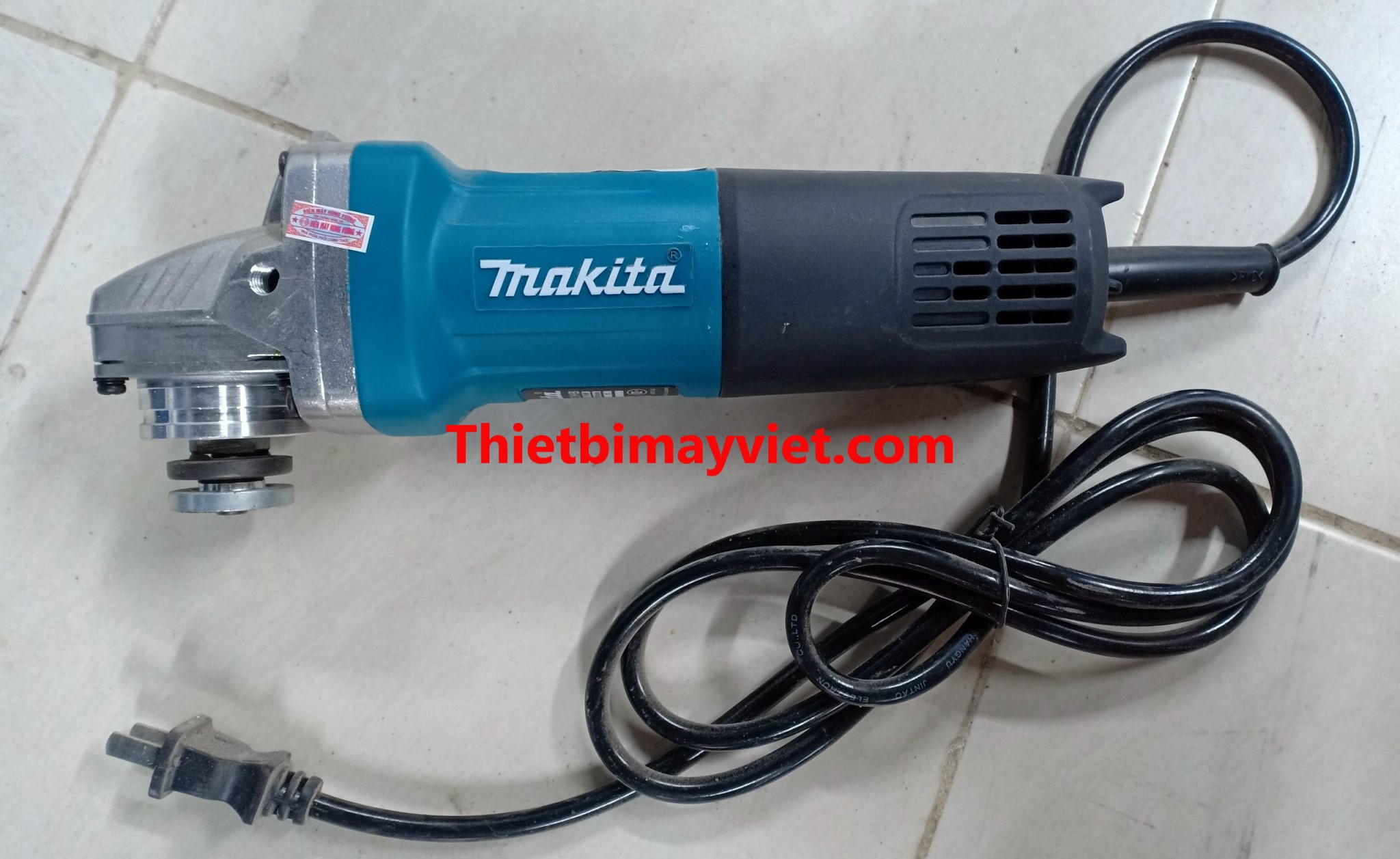 Máy mài Makita 9553HB