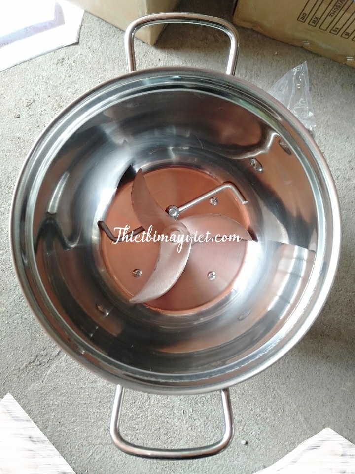 Nồi-xay-thịt-đa-năng-thay-được-lưỡi-đánh-ruốc