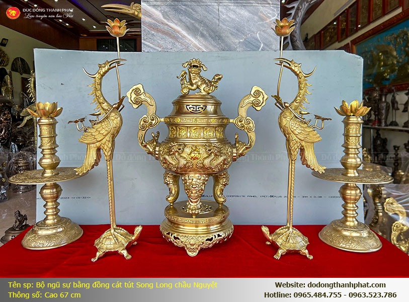Bộ ngũ sự bằng đồng cát tút Song Long chầu Nguyệt cao 67 cm