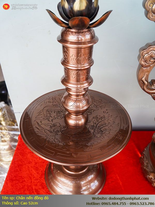 Đặc điểm kỹ thuật đôi chân nến đồng đỏ 52cm đúc thủ công nặng chắc