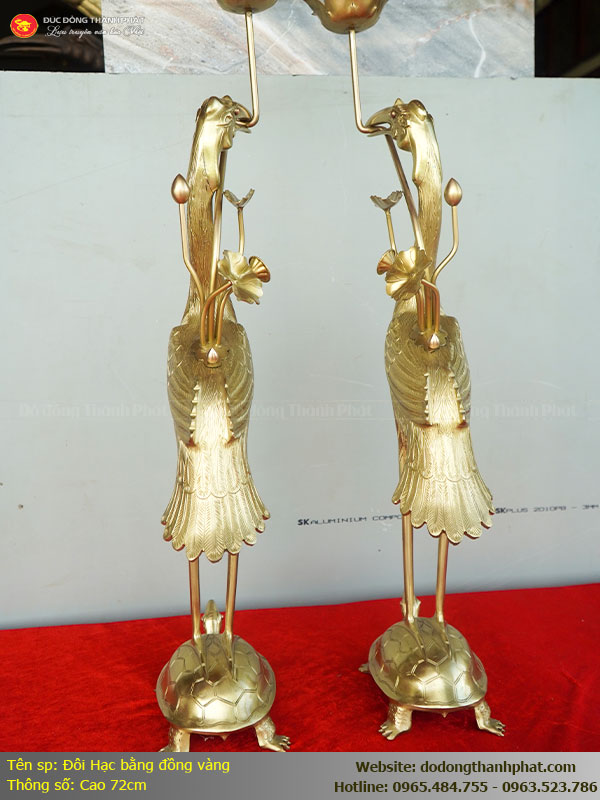 Đôi hạc đồng cao 72cm với chất đồng vàng nguyên khối bền bỉ vĩnh cửu