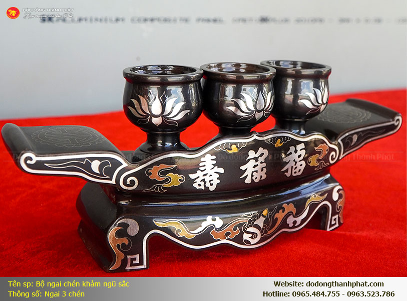 Bộ kỷ ngai 3 chén khảm ngũ sắc từ phôi đồng đỏ nồi hè dày dặn tại Thành Phát