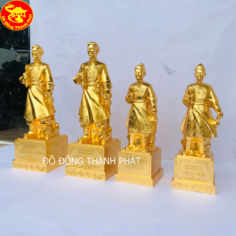 tượng đồng trần quốc tuấn 