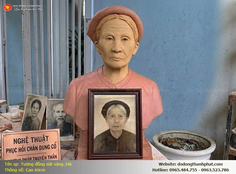 phuc dung tuong dong chan dung cu ba tran thi phuong tu anh cu giong net xua